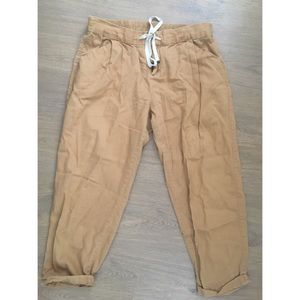 Khaki Capri Joggers
